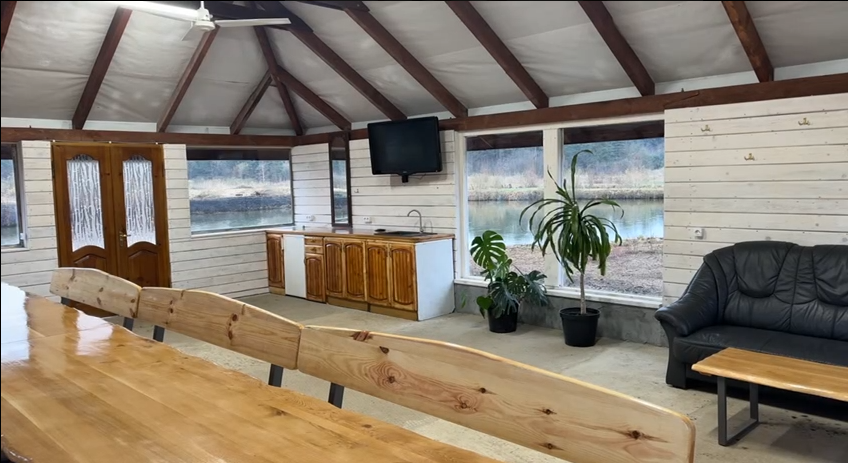 Біла альтанка British Lakes - фото 2